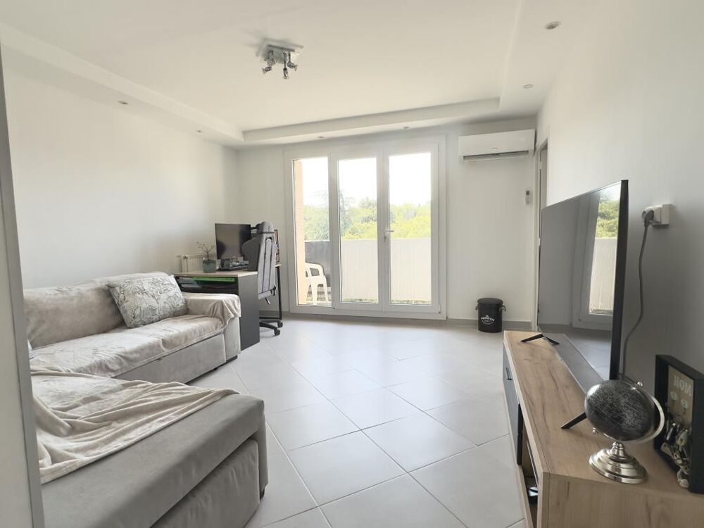 Appartement 3 pièces 63 m² · à Bourg Saint Andeol · 63 m² · 80 000 €