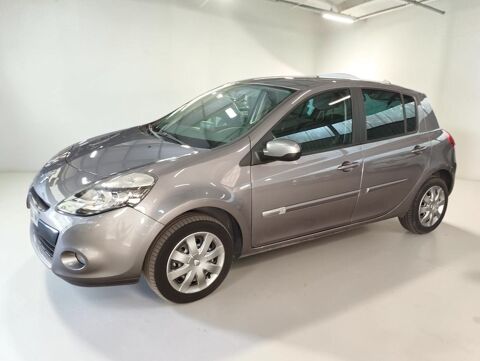 Clio III 1.2 TCE 100 NIGHT&DAY 5P 2011 occasion 06640 Saint-Jeannet