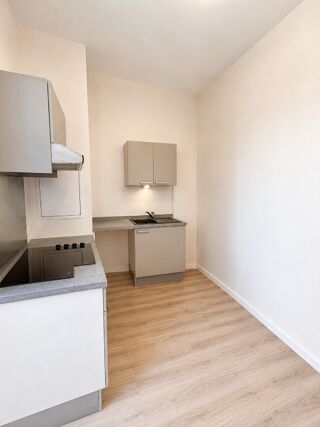  Appartement à louer 1 pièce 36 m²