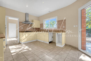  Maison � vendre 6 pi�ces 225 m�