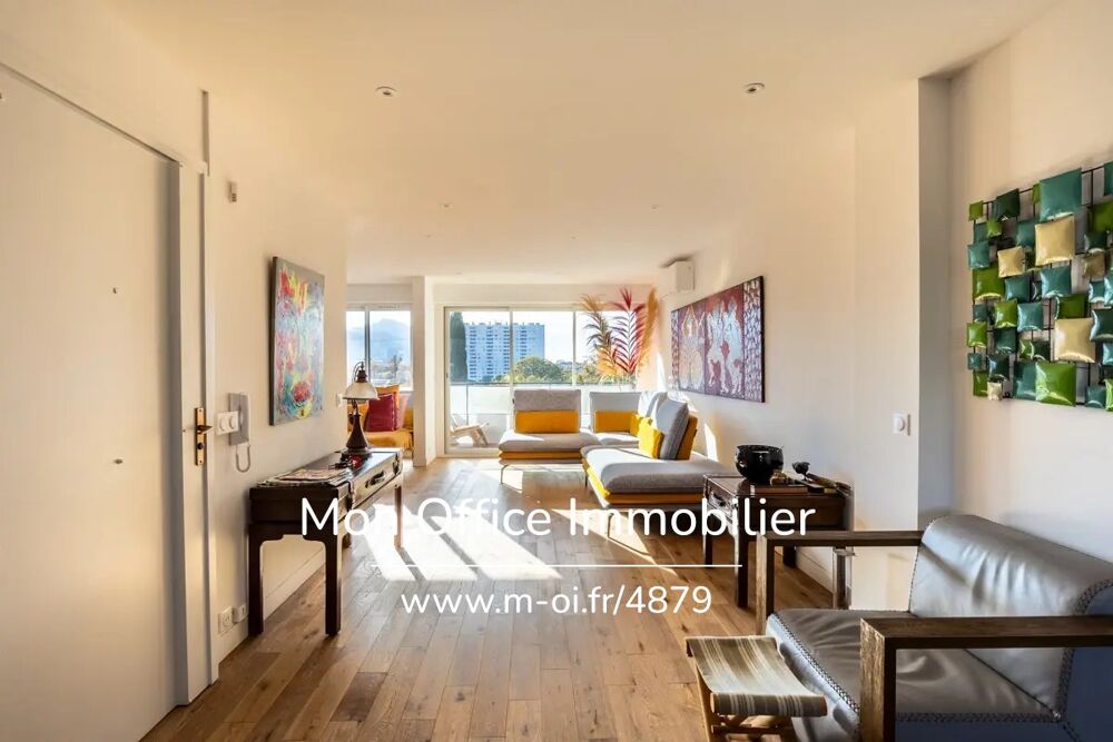 Référence : 6196-MCO. - Exclusivité Appartement 4 pièces d'une surface de 100 m2 avec une terrasse vue sur le parc de la réside
