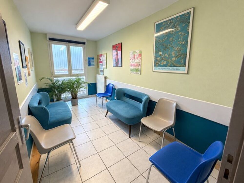   SAINT-ÉTIENNE BELLEVUE – LOCAL PROFESSIONNEL / BUREAUX OU APPARTEMENT – 96 M² Saint etienne