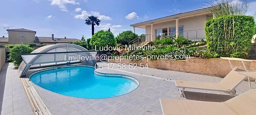 Jolie villa de 156m² avec grand garage/piscine sur jardin paysager de 1161m²