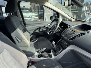 Grand C-MAX 1.6 TDCI 115 FAP Titanium 2011 occasion 42210 Bellegarde-en-Forez