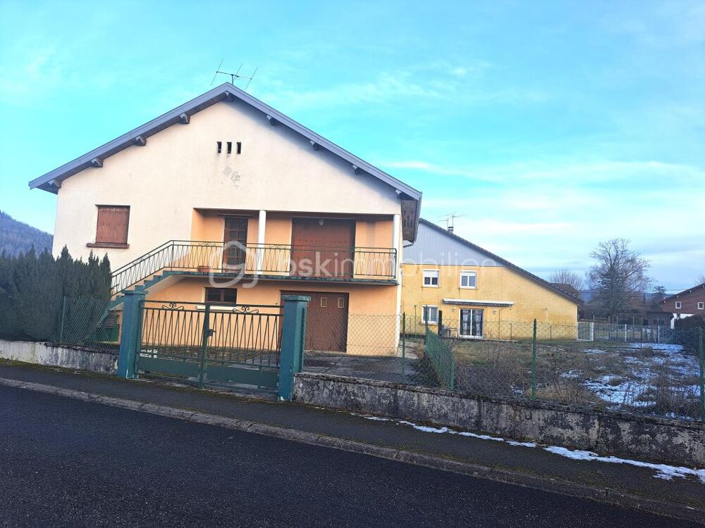 Vente Maison Maison familiale avec sous-sol aménagé et grand potentiel, dans un quartier calme et recherché Champagnole