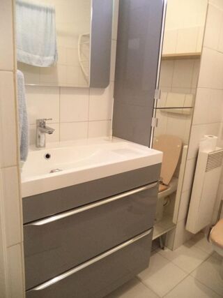  Appartement à louer 2 pièces 37 m²
