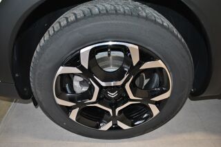 C5 aircross PHASE 2 1.5 BLUEHDI 130 SHINE PACK EAT8 2023 occasion 52000 Chamarandes-Choignes