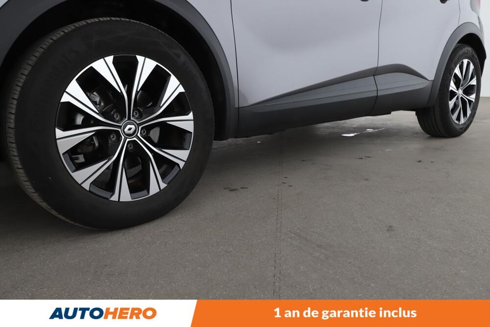 Captur 1.6 E-Tech Full Hybrid Evolution 145 ch 2023 occasion 92130 Issy-les-Moulineaux