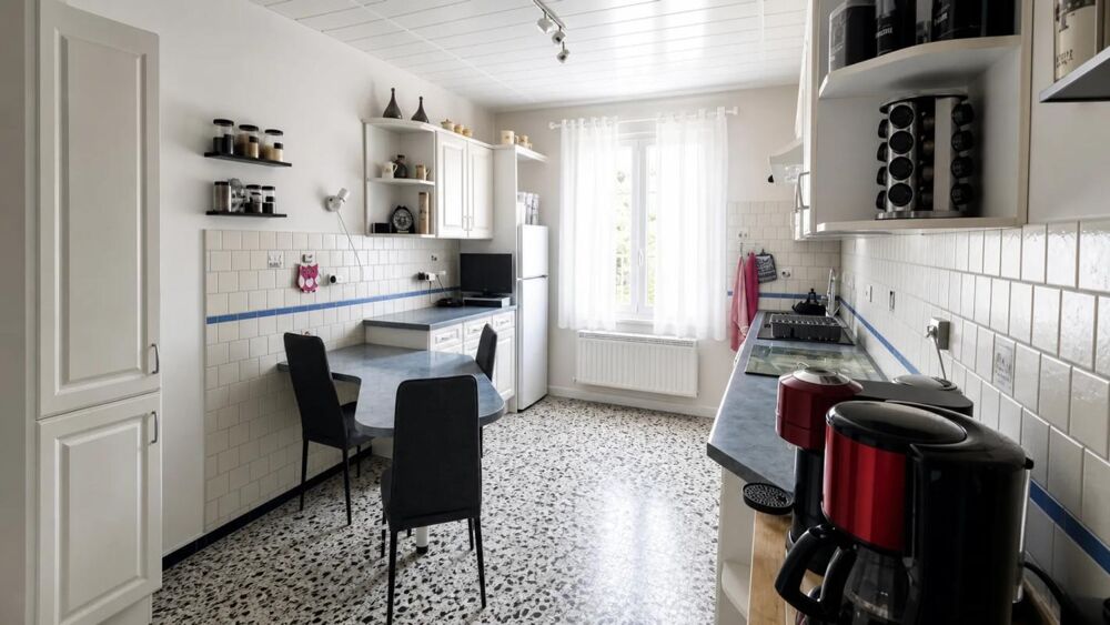 Maison de 5 pièces de 145 m² à Saint-Laurent-de-Cerdans