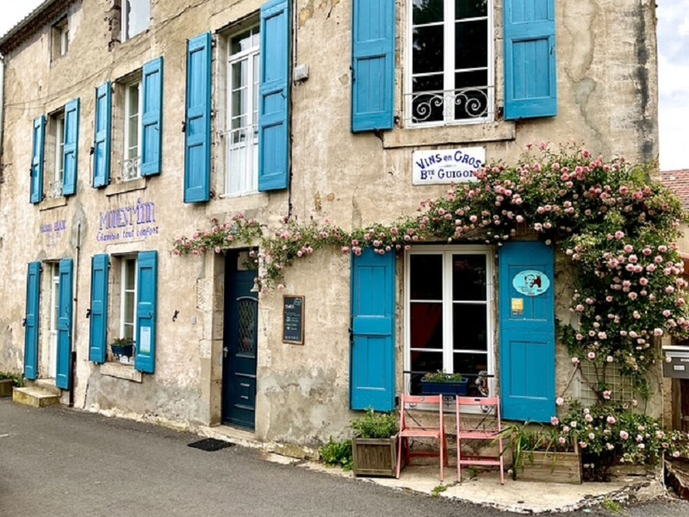 Vente Maison Langogne sur le chemin de Stevenson,chambres et table d'hôtesavec 10 chambres, terrasse et sous osl Langogne
