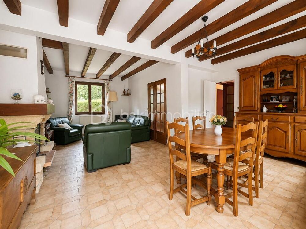 Maison 6 pièces  143 m²  4 chambres  Parc paysager de 1 700 m²