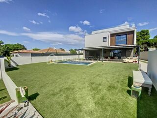  Maison  vendre 5 pices 190 m