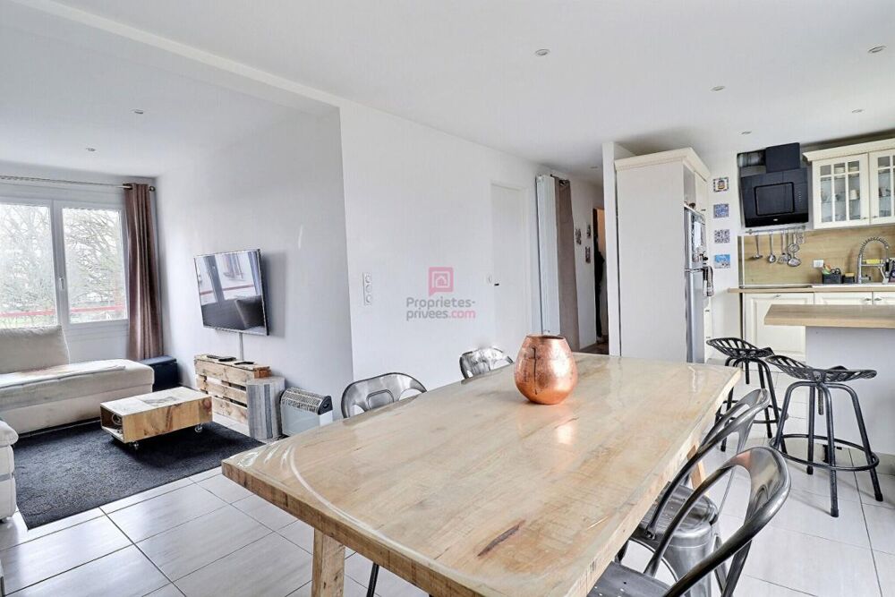 Appartement Sainte-Geneviève-des-Bois 4 pièces 61 m²