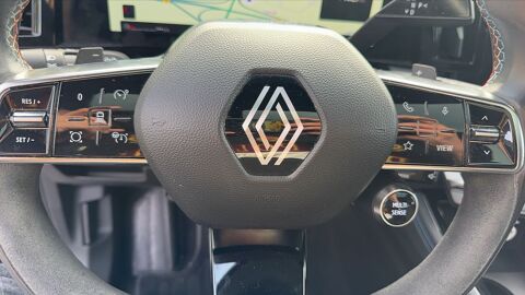 Austral 1.2 DIG-T 200 Hybrid 2WD Xtronic Iconic Esprit Alpine - Auto 2023 occasion 02100 Saint Quentin