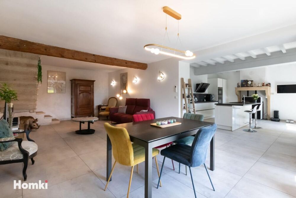 Vente Maison Maison de ville T5 de 215 m² à Lucenay 69480 Lucenay
