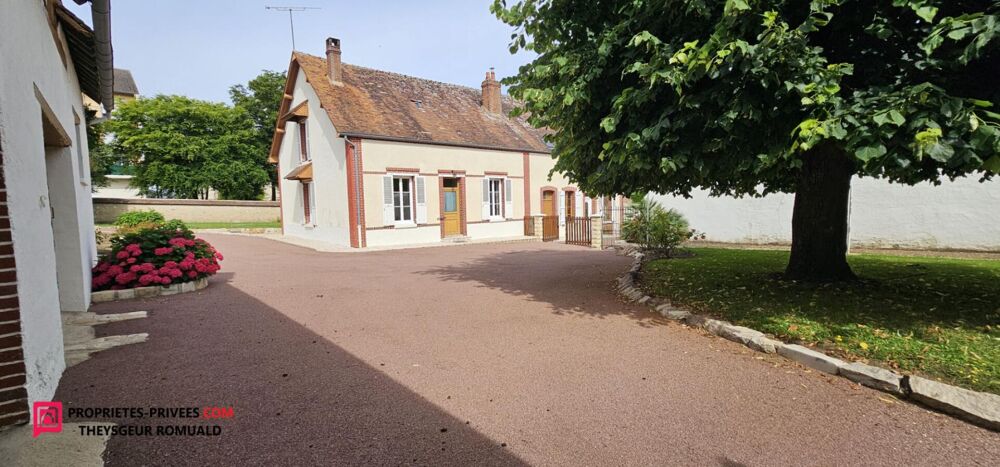 Vente Maison Maison Courtenay 7 pièce(s) 201 m2 Courtenay