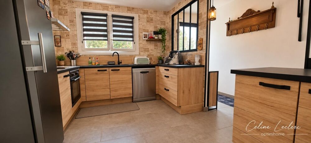 Vente Maison ? À VENDRE – AIZENAY – MAISON INDIVIDUELLE DE VILLE – 3 CHAMBRES Aizenay