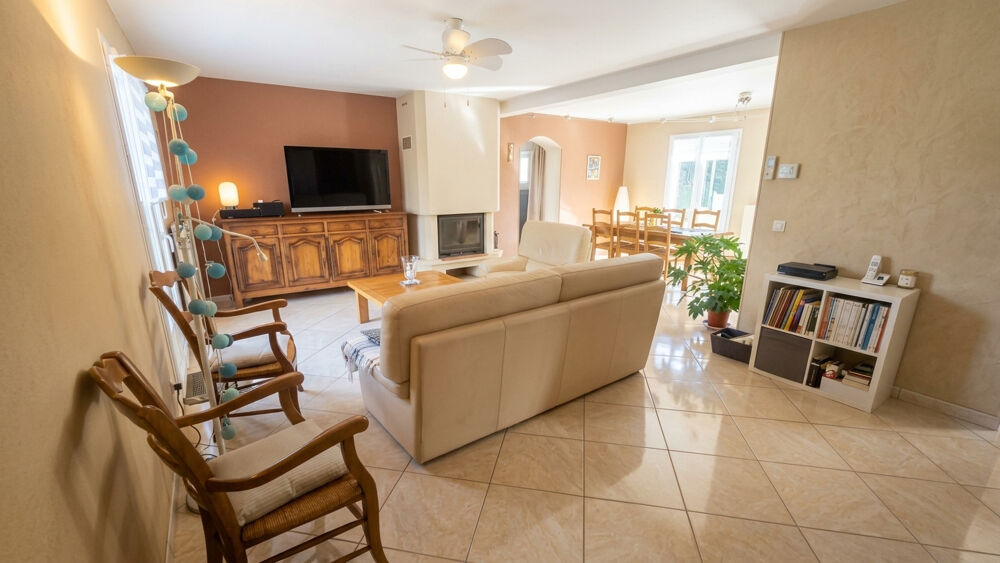 Vente Maison Houdan 15 mn / Maison familiale récente avec de beaux volumes / 4/5 chambres Houdan