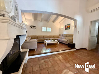  Maison � vendre 7 pi�ces 245 m�