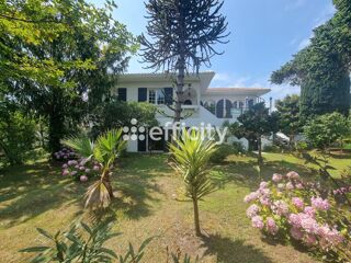  Maison � vendre 8 pi�ces 166 m�