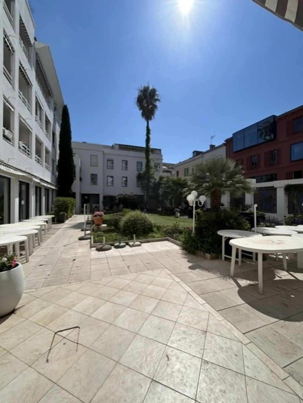 Vente Appartement En résidence Sénior Appartement large studio avec balcon climatisation Cannes