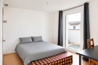  Propriété/château à vendre 5 pièces 130 m²