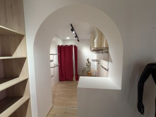  Immeuble � vendre 4 pi�ces 230 m�