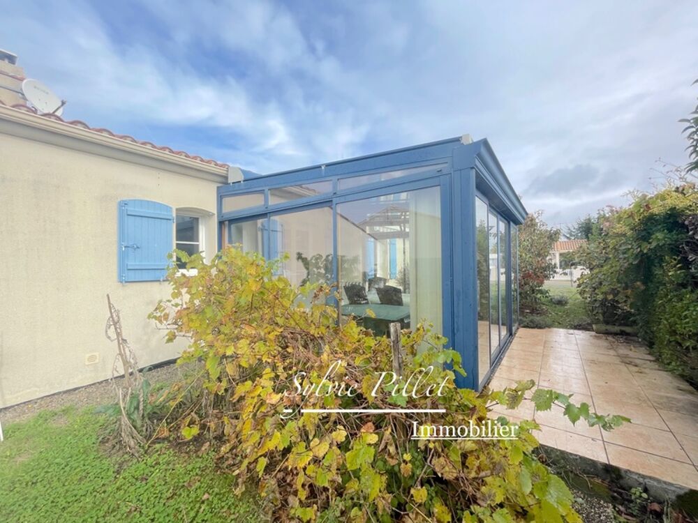 Vente Maison Maison 3 chambres avec véranda, garage et jardin – à Angles (85) Angles