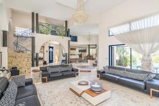  Maison à vendre 12 pièces 290 m²