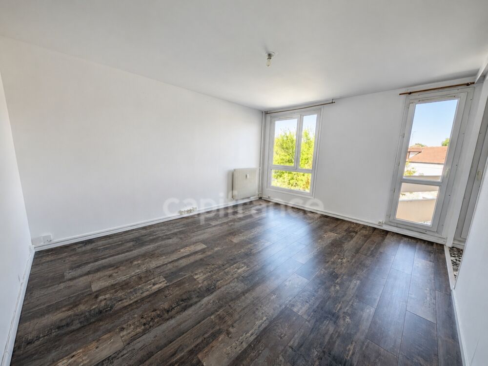 Vente Appartement Appartement F3 avec loggia et parking - proche commerces et gare Corbeil essonnes