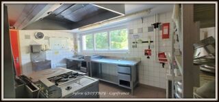  Ferme à vendre 15 + pièces 1400 m²