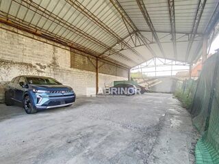  Immeuble  vendre 6 pices 310 m