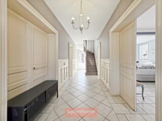  Maison à vendre 8 pièces 214 m²