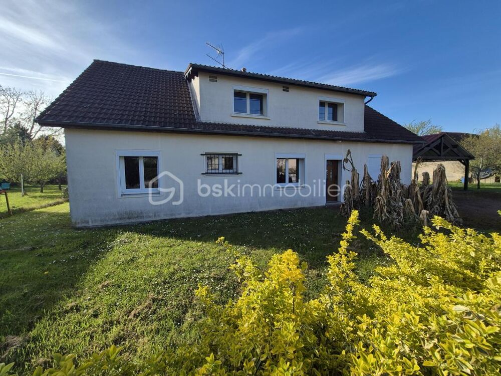 Maison de plain-pied 120 m2 avec terrain quartier calme Gien