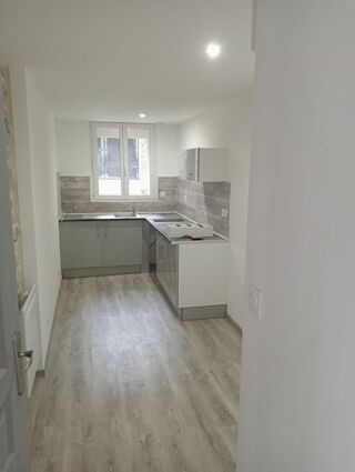  Appartement à louer 2 pièces 39 m²