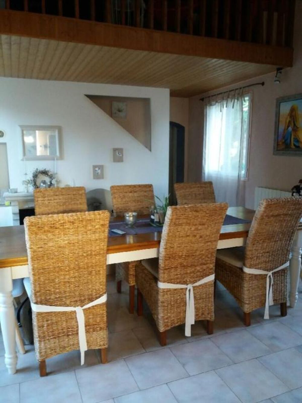 Voeuil et Giget. Maison 130 m² avec terrain et piscine