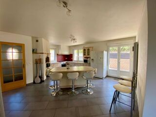  Maison à vendre 8 pièces 201 m²