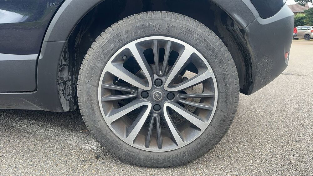 Crossland X 1.2 Turbo 130 Ultimate 2018 occasion 69330 Meyzieu