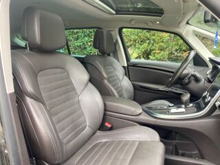 Espace V 1.6 dCi 160 EDC6 Intens - Automatique 2016 occasion 19100 Brive La Gaillarde