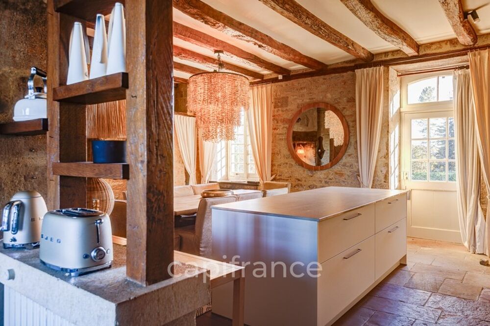 � vendre  Propri�t�/ch�teau Martel (46600)