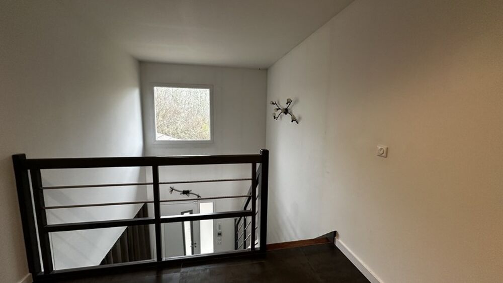 � vendre  Maison Saint-Jean-d'Illac (33127)