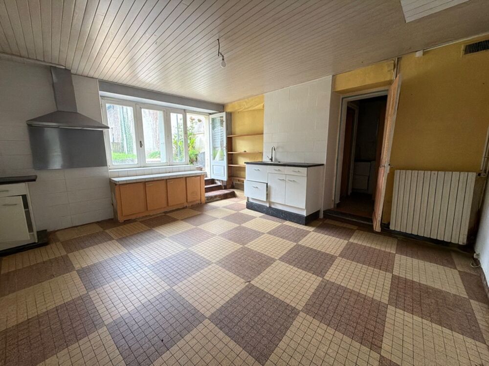 Vente Propriété/Château Propriete à vendre 10 pièces  (56). investisseur Plouay