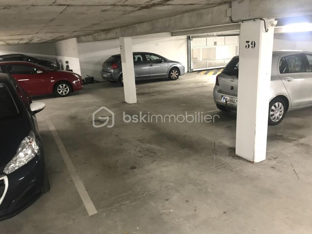 Vente Parking/Garage PROCHE METRO (200M) Capinghem