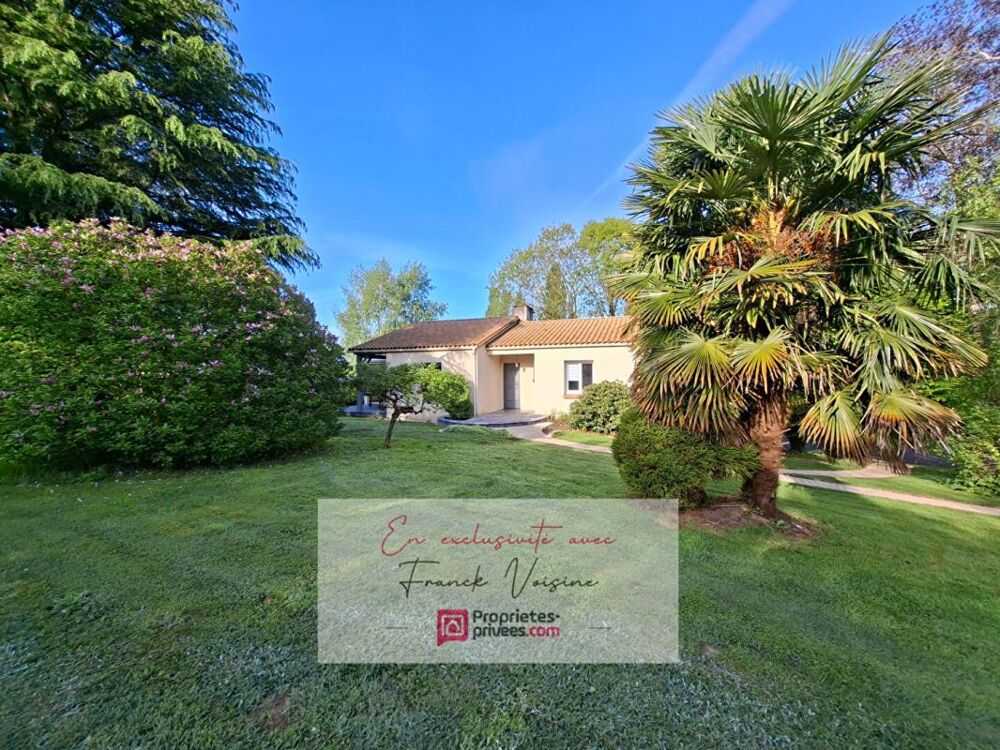 Vente Maison A VENDRE en Exclusivité à Saint Michel Mont Mercure, maison de 124 m2 avec 4 chambres et 1 bureau sur un parc arboré de 3812 m2 Saint michel mont mercure