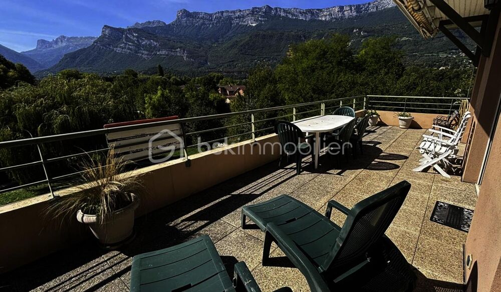 Duplex T5 en dernier étage  Terrasse de 30 m²