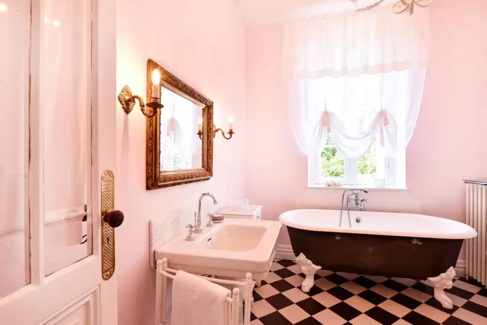 à vendre  Propriété/château Latresne (33360)