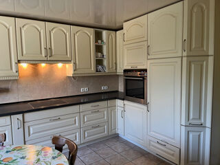  Propri�t�/ch�teau � vendre 5 pi�ces 147 m�