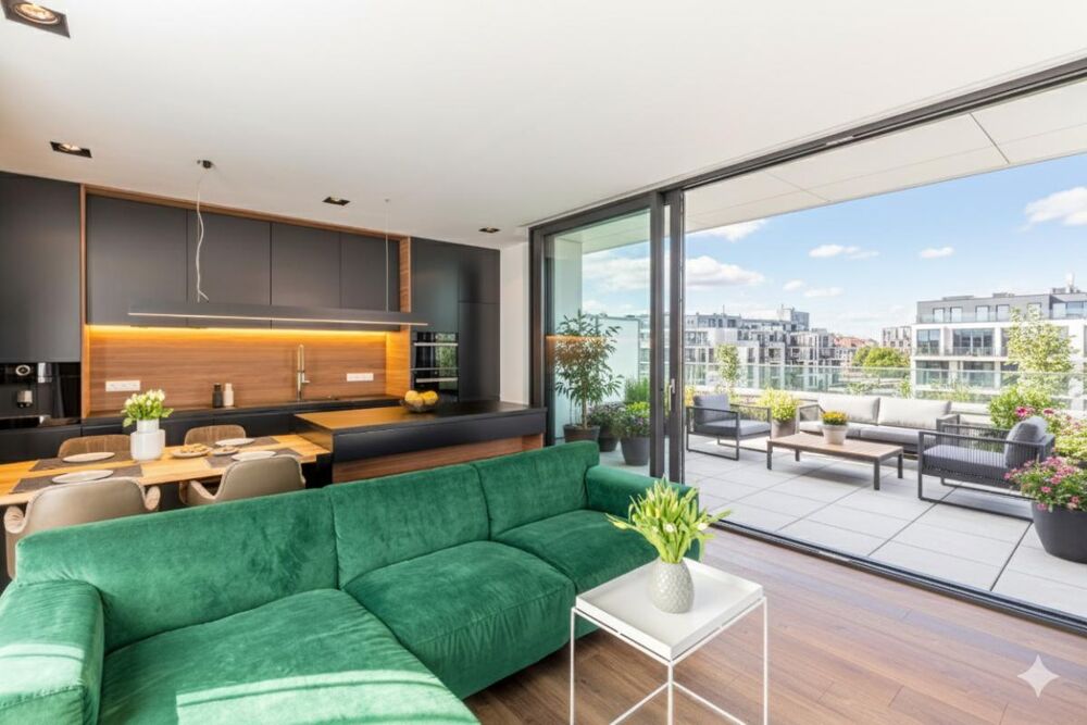 Vente Appartement **RARE T4 en étage OUEST avec TERRASSE à 5min GUY MOQUET** Paris 17