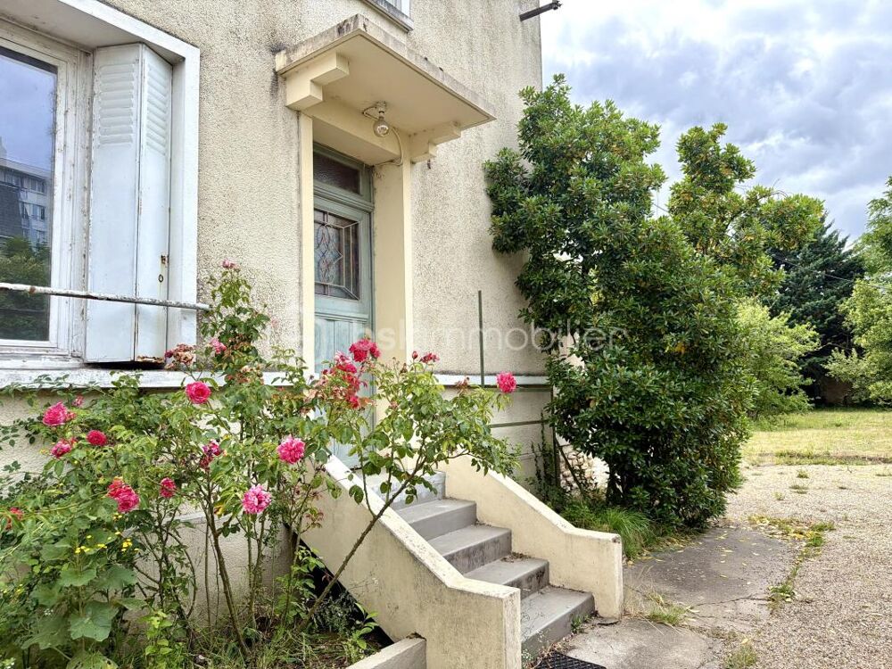 Vente Maison Quartier Tonnelé - Maison de ville avec véranda et jardin Tours