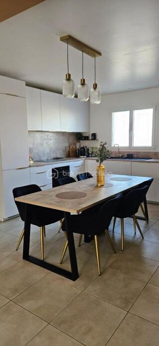 Vente Maison Pomérols – Maison contemporaine T4 de 2022 avec 3 chambres, garage et jardin sans vis-à-vis Pomerols